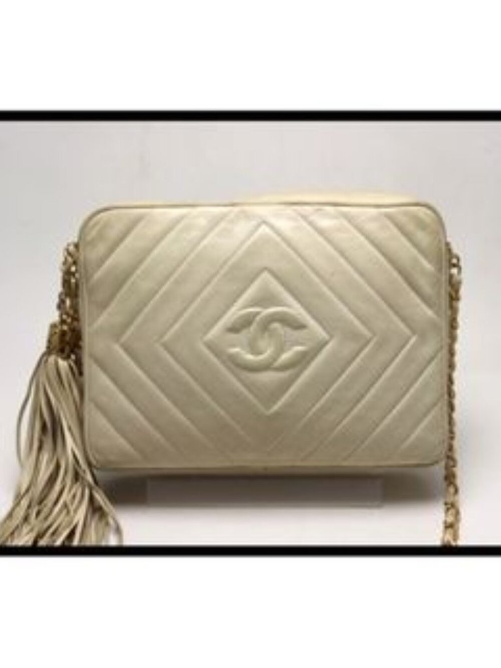 Chanel Diamond Stitch GD Metal Fittings Shoulder Bag